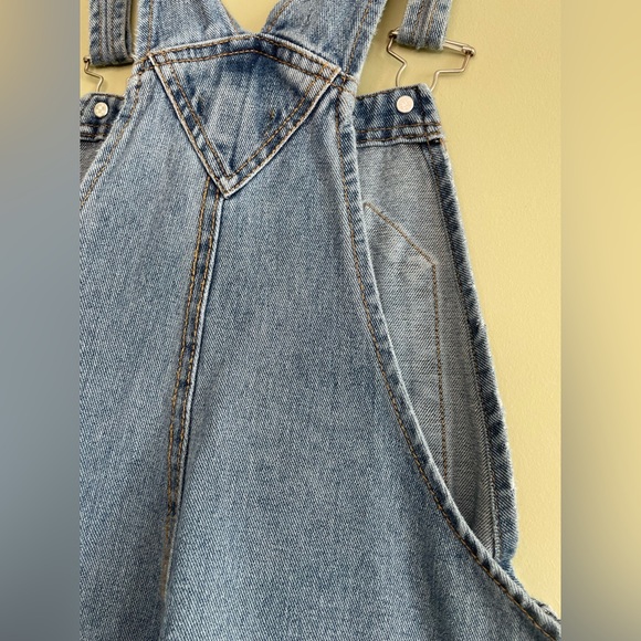 WILD FABLE Overall Shorts - Cute Distressed - Relaxed fit/ Y2K Retro - Picture 5 of 9
